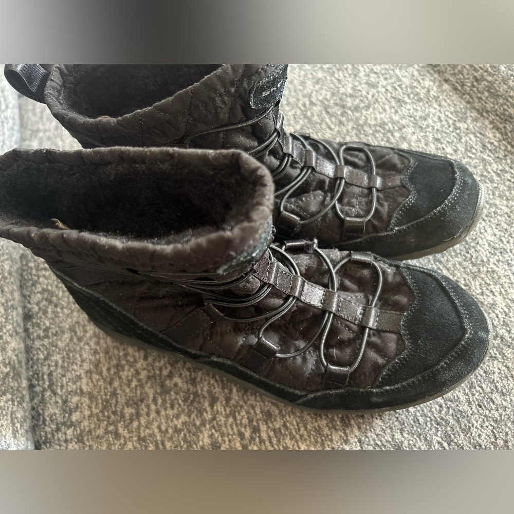 Skechers Womens Size 7 Ankle Boots Reggae Fest Steady Black Quilted Fleece‎